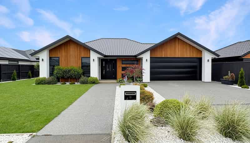 3 Flight Cl, Rolleston
