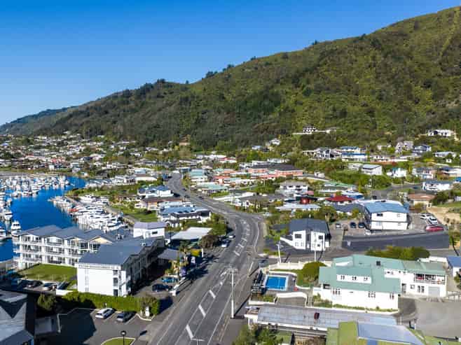 Investment opportunity – land and buildings