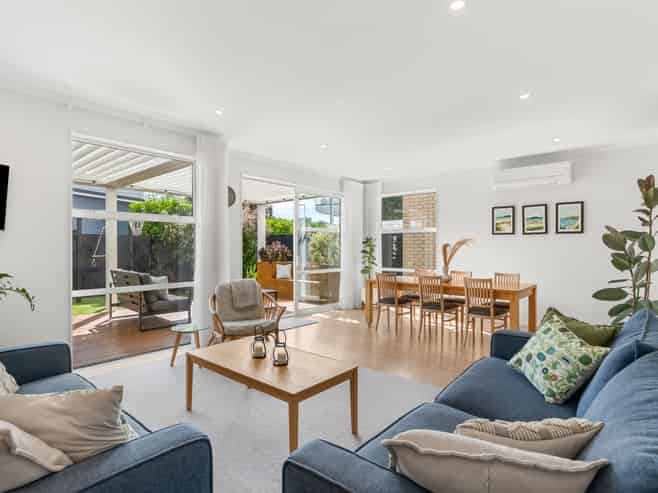 16 Skylark Road, Hobsonville