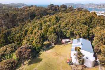 74 Main Road, Stewart Island