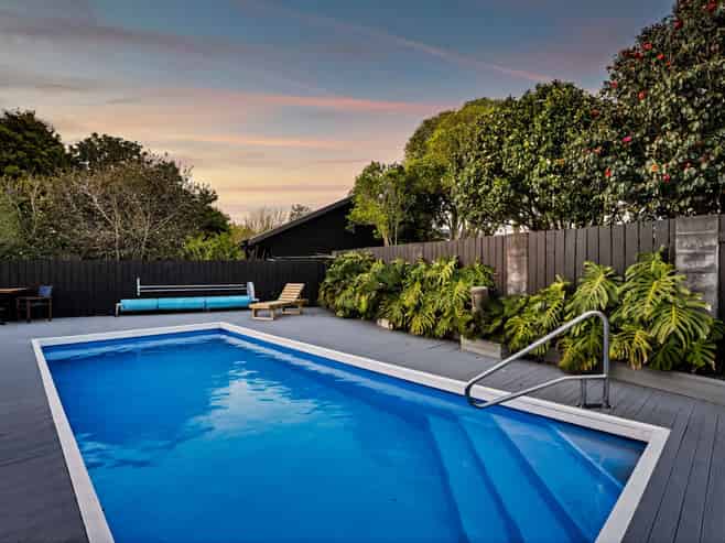13A Karamea Street, Whalers Gate