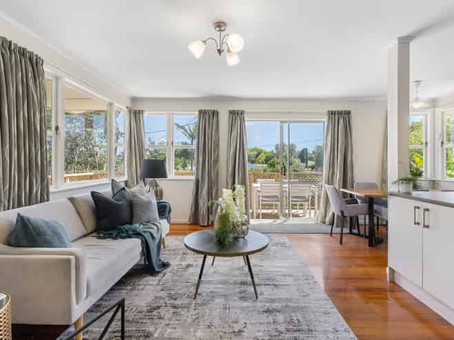 4 Webb Place, Forrest Hill