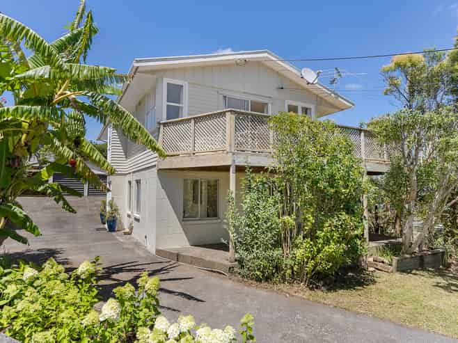 4 Webb Place, Forrest Hill