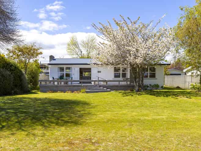 22 Kohatu Parade, Wharewaka