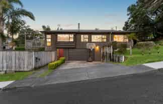 2 Pluto Place, Beach Haven