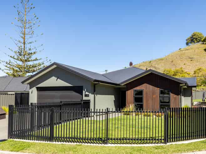 69 Oak Road, Poraiti