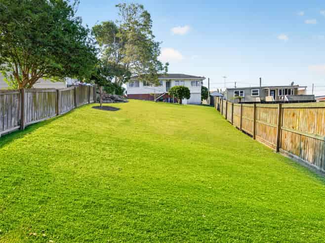55 Royal View Road, Te Atatu South
