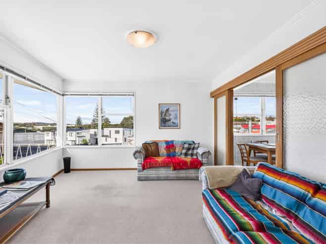 55 Royal View Road, Te Atatu South