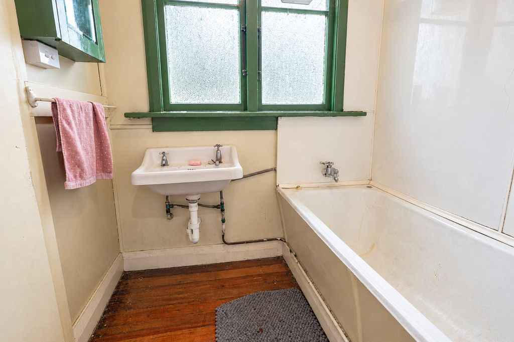 1 Bed Cottage Available 2027 5