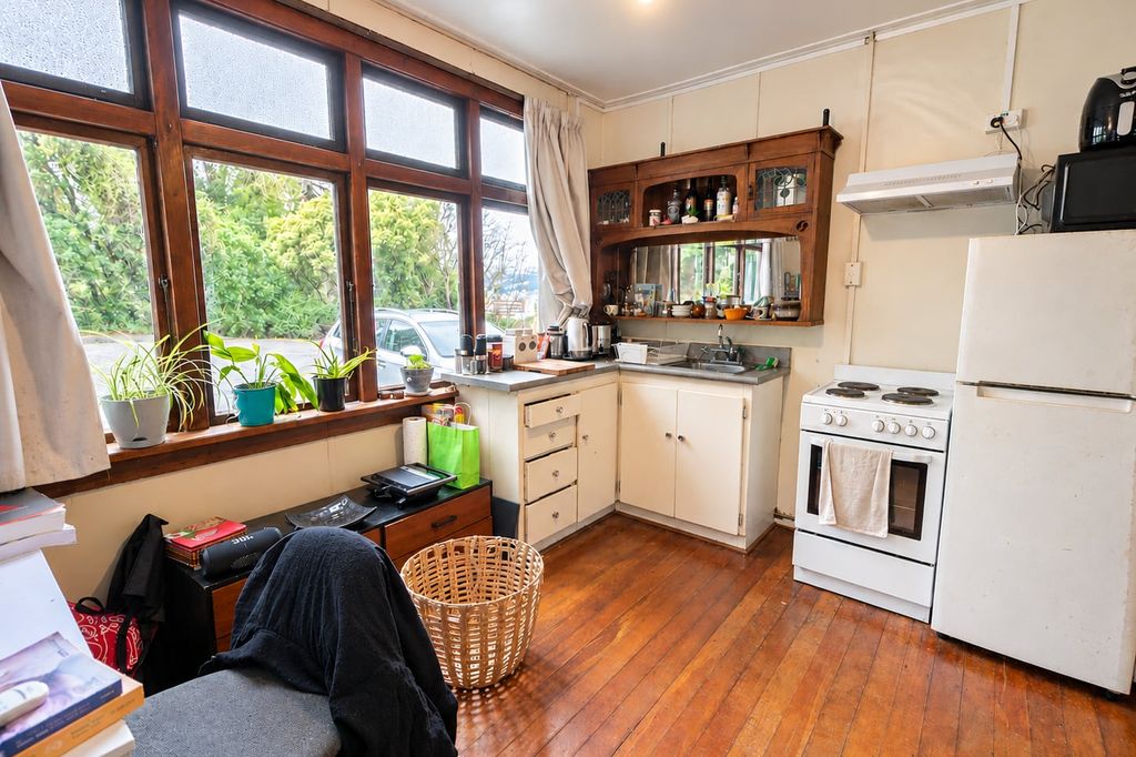 1 Bed Cottage Available 2027 4