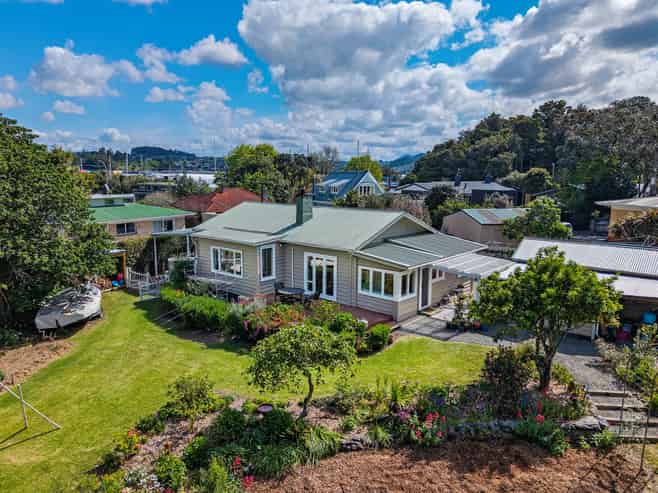 67 Riverside Drive, Riverside