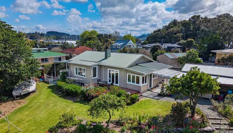  67 Riverside Drive, Riverside