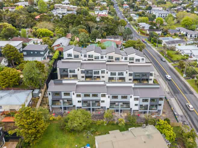 73 Archers Road, Hillcrest
