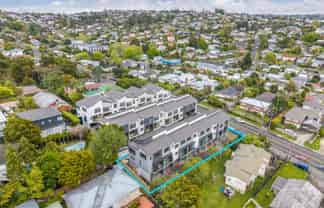 73 Archers Road, Hillcrest