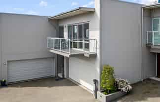 2/8 Bayview Place, Timaru