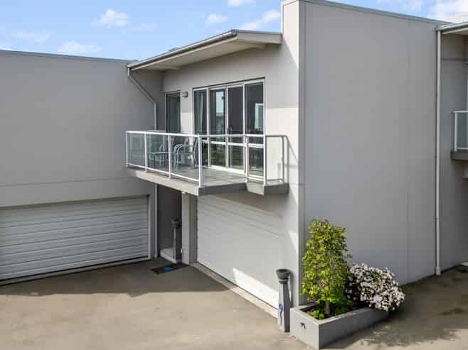 2/8 Bayview Place, Timaru