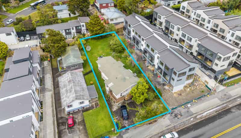 75 Archers Road, Hillcrest