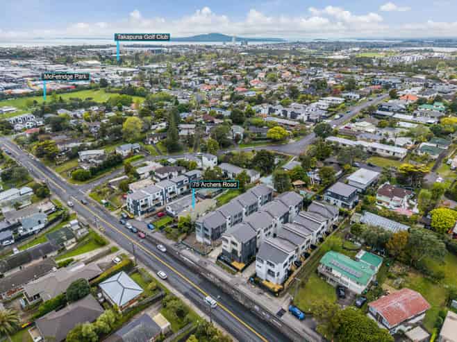 75 Archers Road, Hillcrest