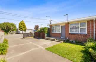 1/609 Hereford Street, Linwood