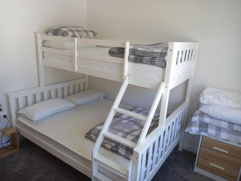 TWO BEDROOM FULLY FURNISHED 5