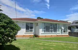 38 McLean Street, Strandon