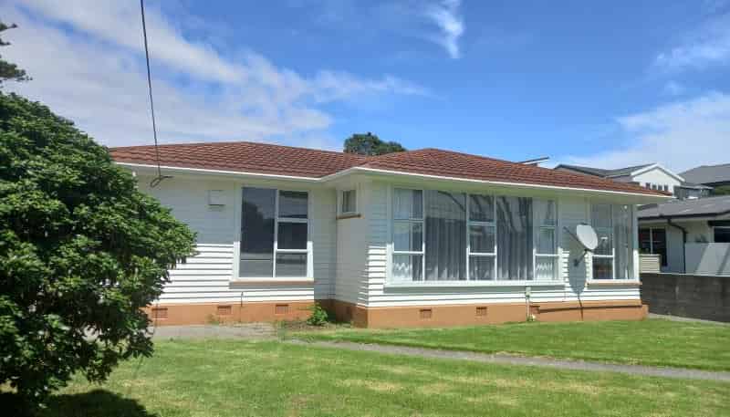 38 McLean Street, Strandon
