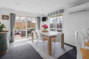 22 Paget Drive, Woodend