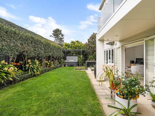 42A Waimarie Street, Saint Heliers
