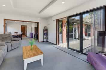 39 Hedley Road, Levels