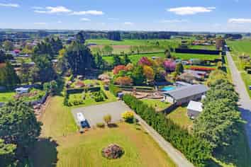39 Hedley Road, Levels