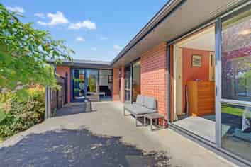 39 Hedley Road, Levels