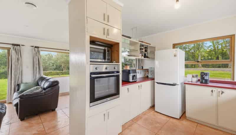 79 Jensen Road, Omanawa