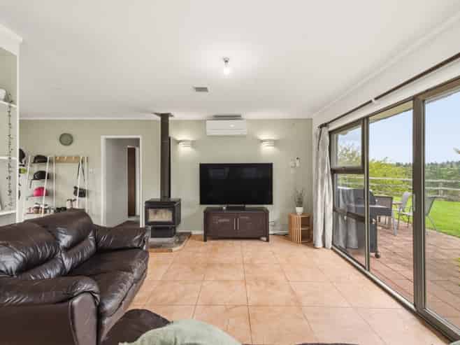 79 Jensen Road, Omanawa
