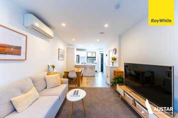 10 Magnetite Lane, Flat Bush