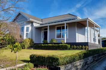 52 Rathmore St , West End