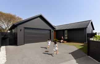 8 Twin Palm Lane, Papamoa