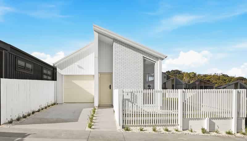 2 Ara Taha Crescent, Orewa