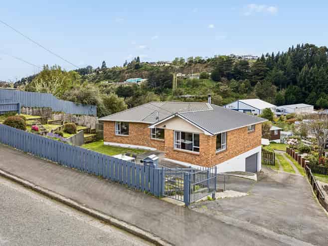14 Salisbury Road, Bradford