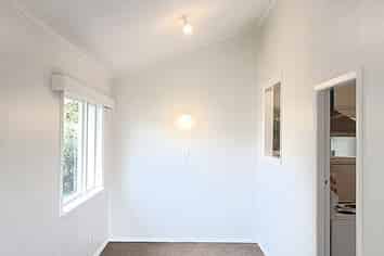 63 Middleton Road, Johnsonville