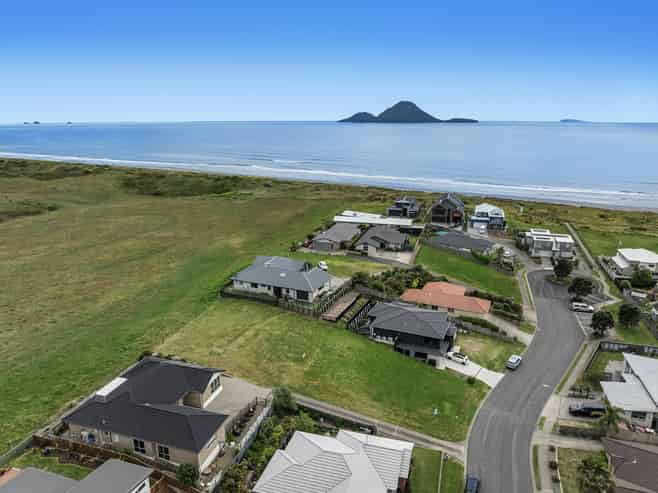39 Omega Place, Coastlands