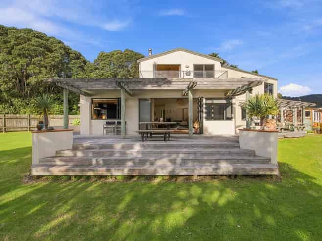 615 Thames Coast Road, Waiomu