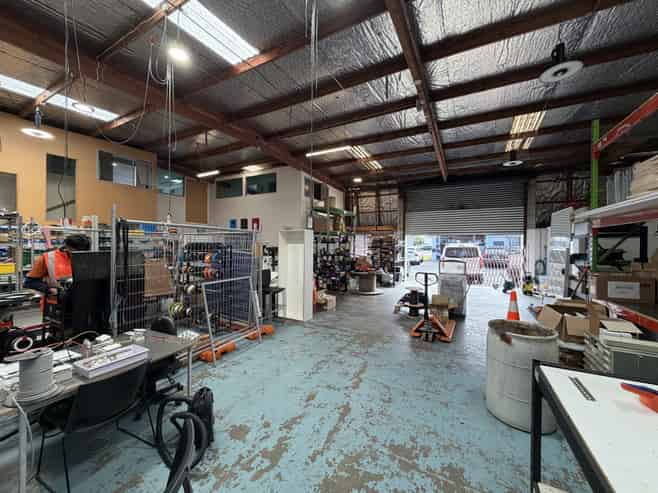 High-profile industrial sublease - 539sqm