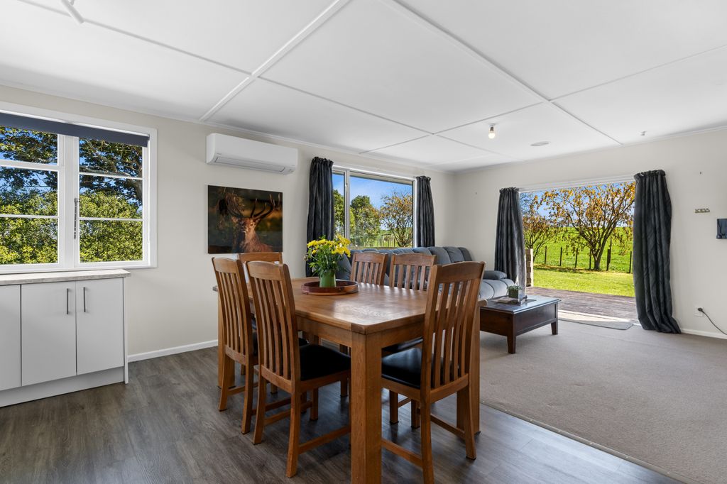 Rural Tranquillity with Room for Toys 5