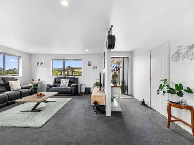 30 Powhaitere Road, One Tree Point