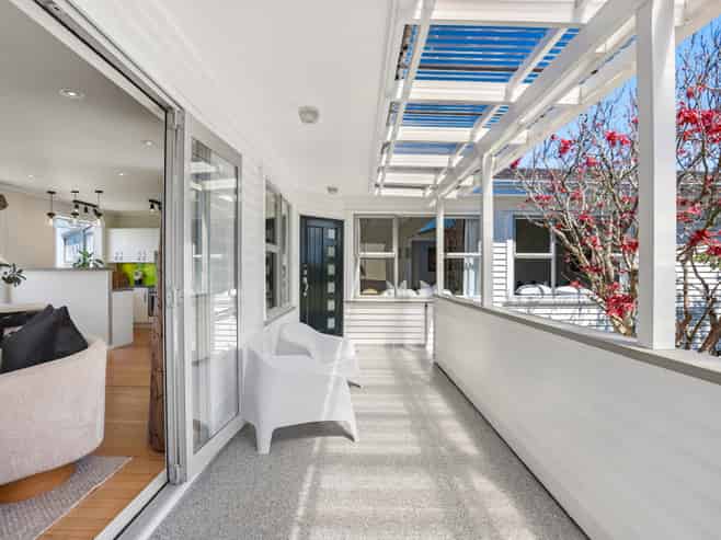 72 Golf Road, New Lynn