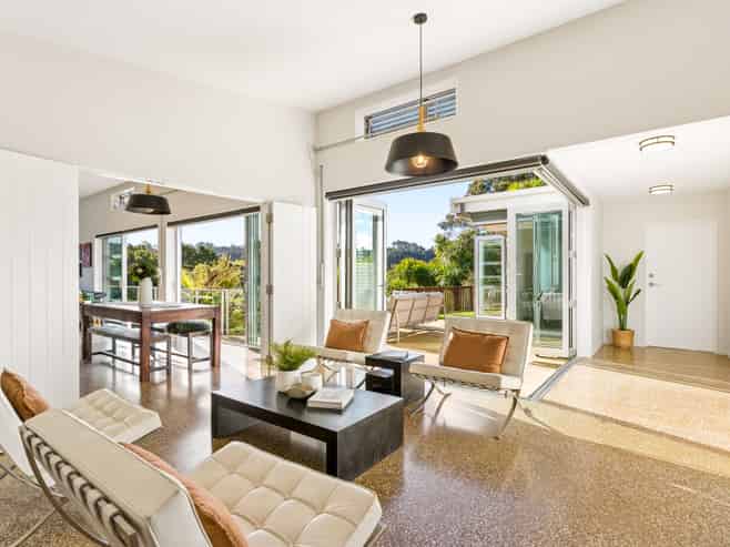 7 Carter Road, Oratia