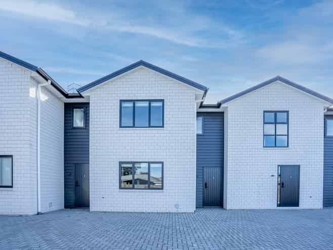 4A/3 Snead Place, Hamilton East