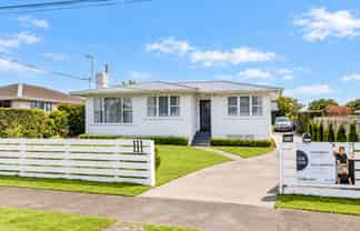 111 & 111a Puriri Street, Hawera