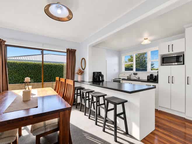 111 & 111a Puriri Street, Hawera