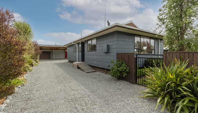 10 Chante Crescent, Renwick